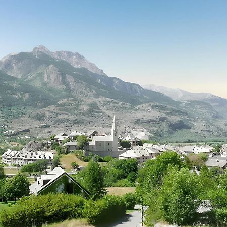 Appartement Paisible A Saint-Crepin Avec Vue Sur La Montagne מראה חיצוני תמונה