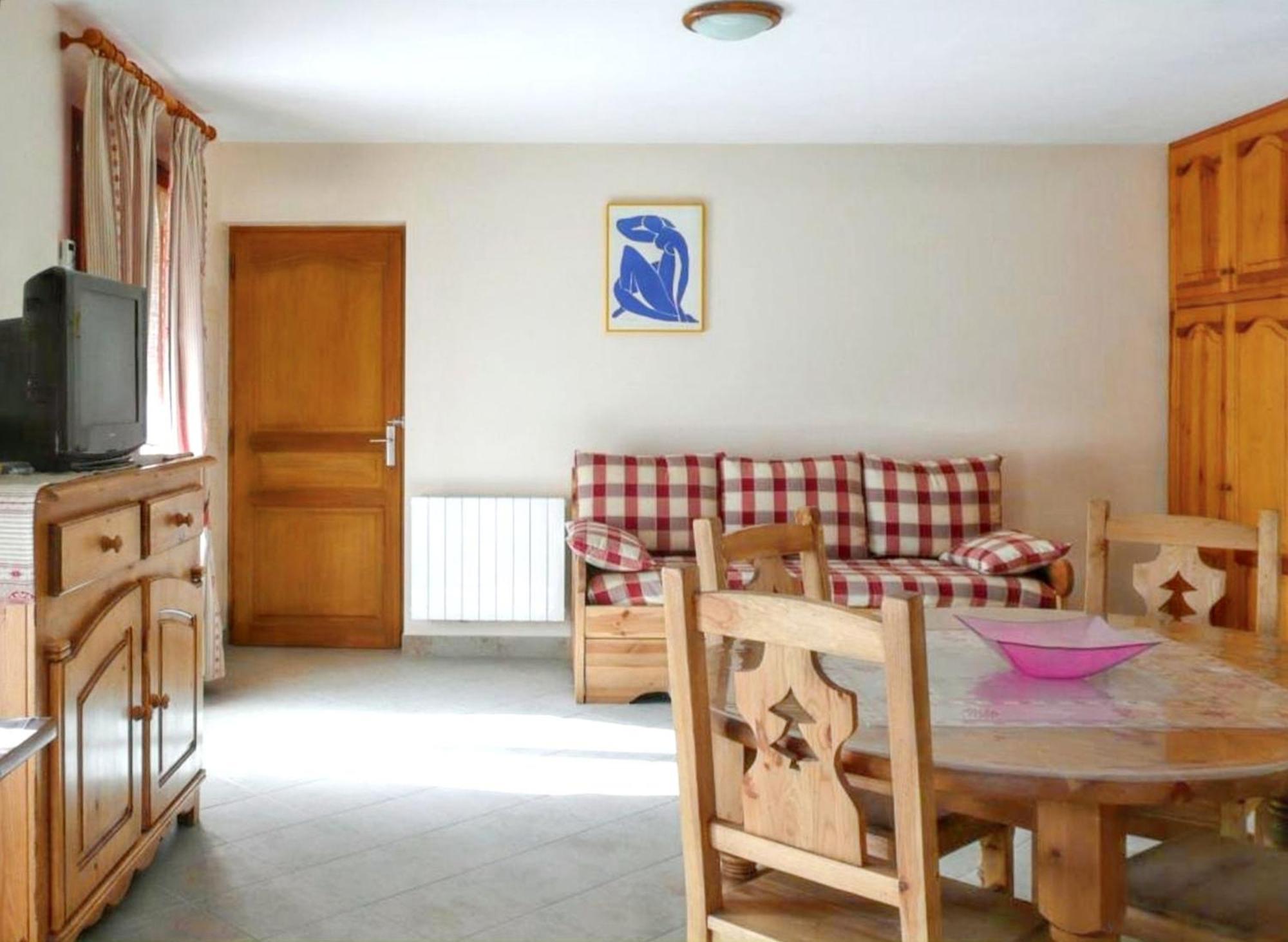 Appartement Paisible A Saint-Crepin Avec Vue Sur La Montagne מראה חיצוני תמונה
