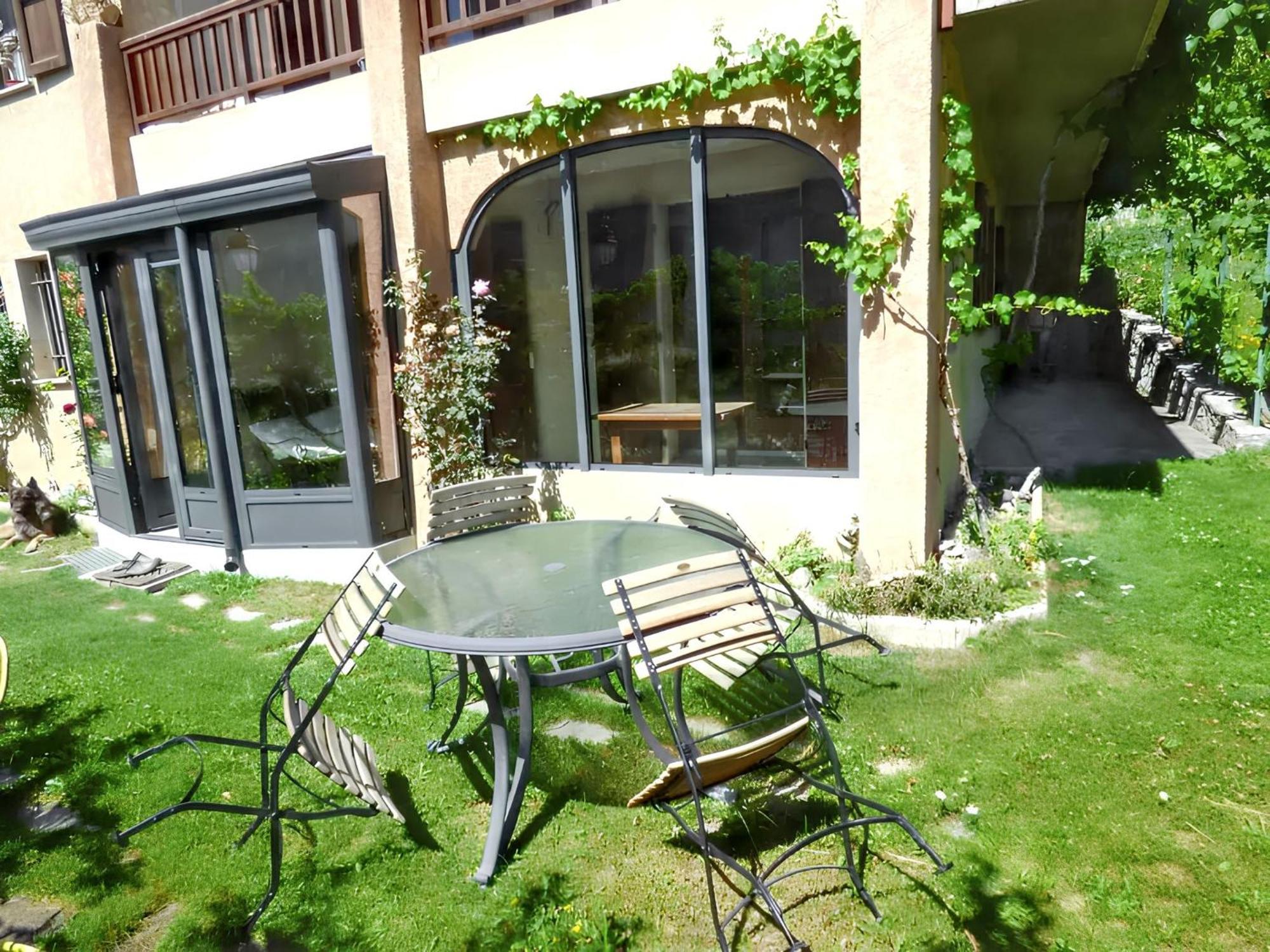 Appartement Paisible A Saint-Crepin Avec Vue Sur La Montagne מראה חיצוני תמונה